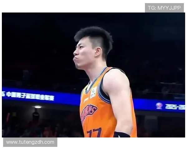 张镇麟：全明星献礼粉丝赛前听歌调心