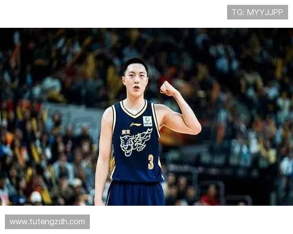 张鼎岩扣篮夺冠 胡明轩再加冕三分王 张鼎岩扣篮夺冠 胡明轩再加冕三分王